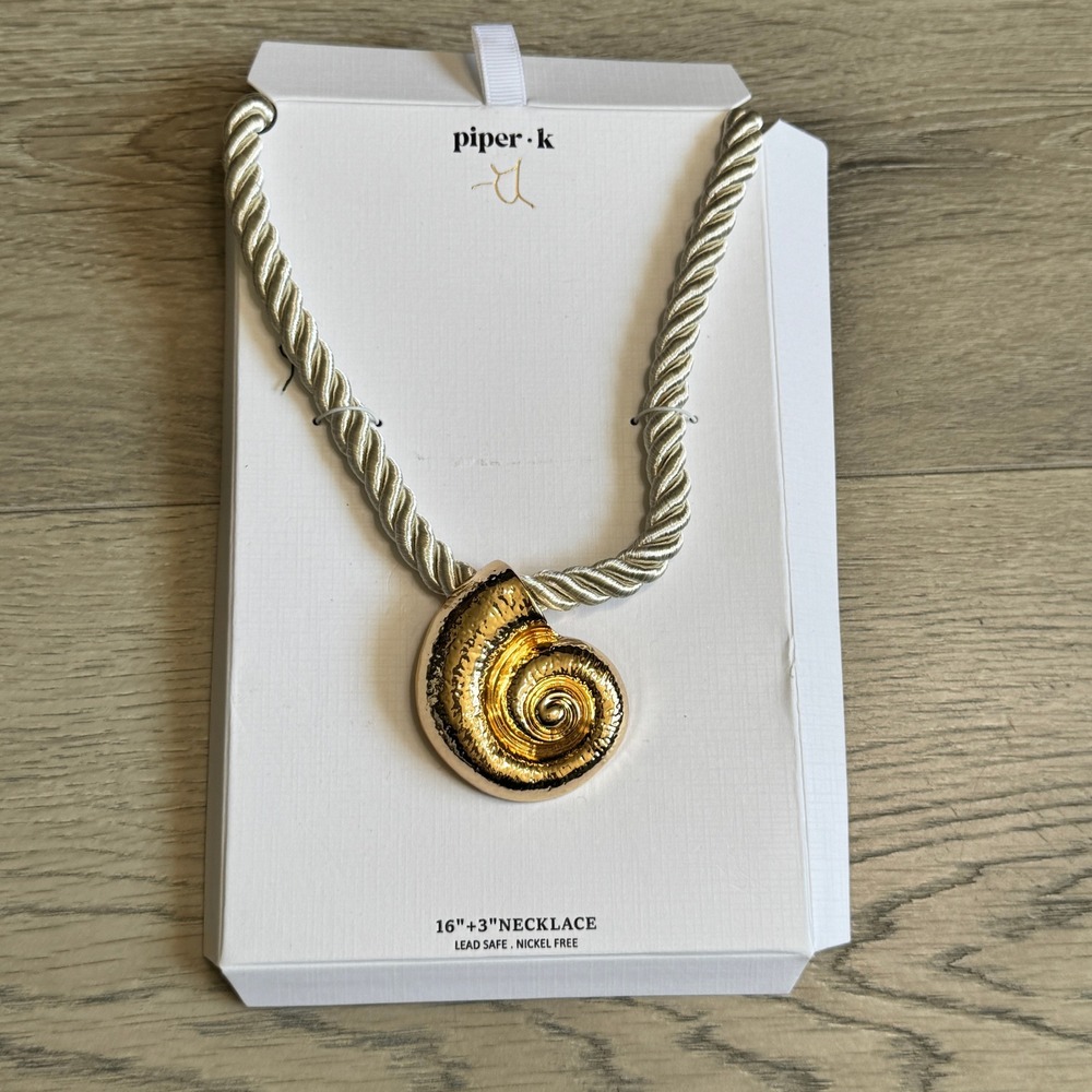 Piper K Gold Nautilus Shell Statement Necklace Champagne Twisted Cord 16+3 Inch - Picture 5 of 6